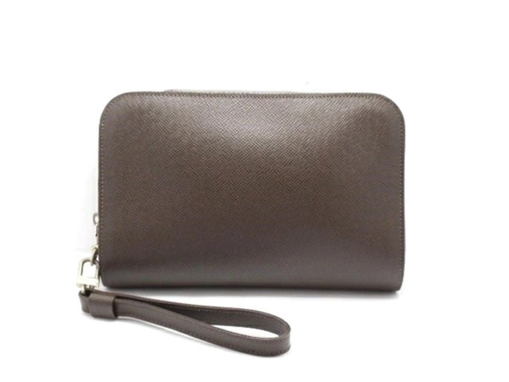 LOUIS VUITTON Baikal Shoulder Bag Taiga Grizzly